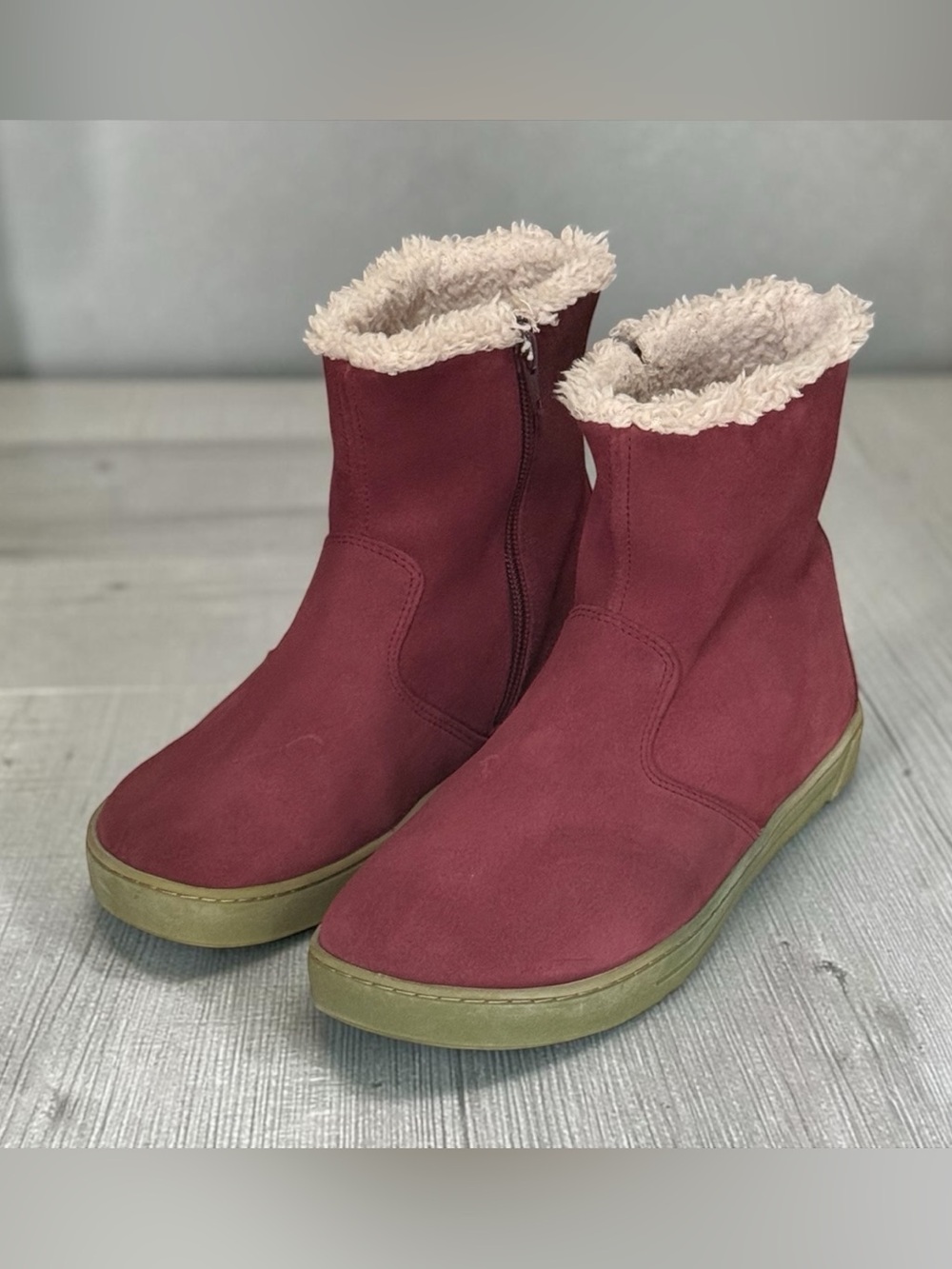 Birkenstock Women’s 36 / 5 - 5.5 Burgundy Suede Shearling Lined Ankle Zip Boots - Picture 3 of 13